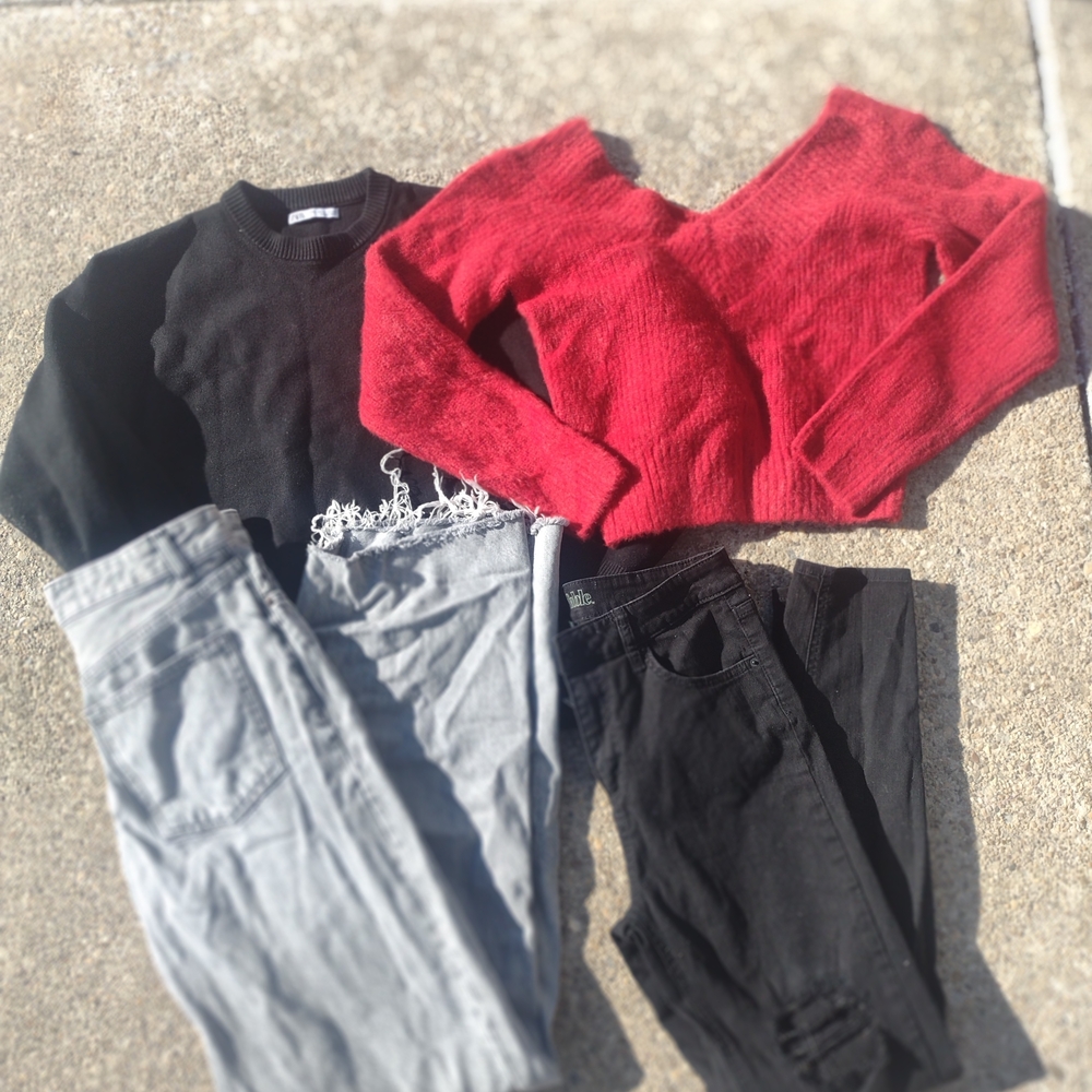Zara Red and Black V-Neck Sweaters